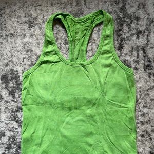 Lululemon swiftly tech tank